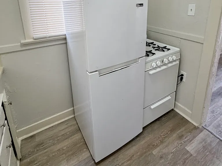 407 N Culver Ave #C — Photo 11