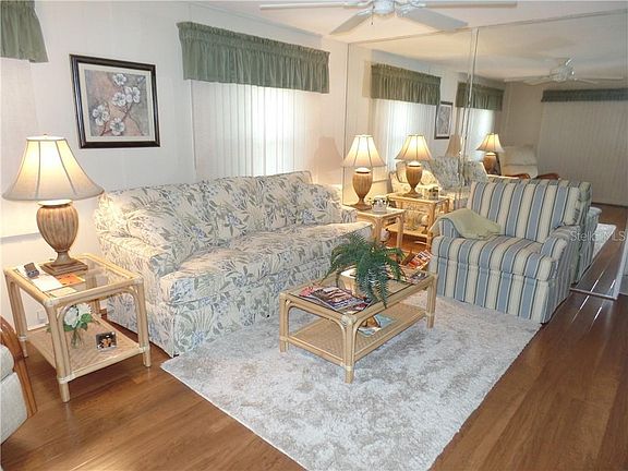 3rd image of 2100 Kings Hwy #151