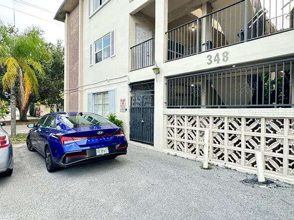 348 S Federal Hwy APT 10, Dania, FL 33004