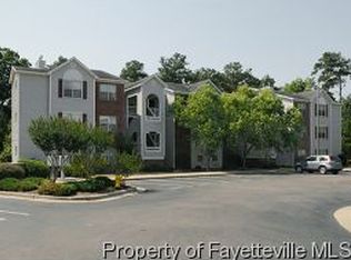 301 Warton Ln APT 6, Fayetteville, NC 28314