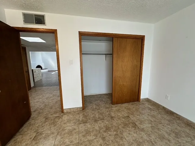 Guest bedroom closet
