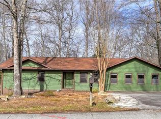 31 Rambling Trl, Hendersonville, NC 28739
