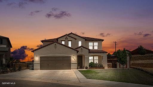 2nd image of 7722 Enchanted View Dr