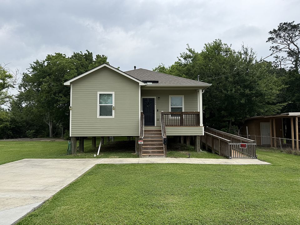 1st image of 4336 6th Ave
