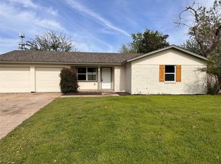 6516 Summit Ridge Dr, Watauga, TX 76148