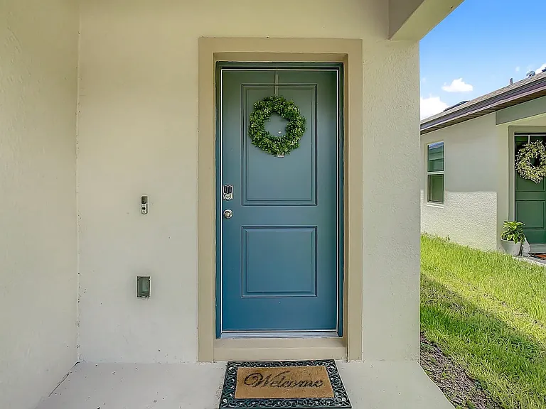 30344 Marquette Ave — Photo 3