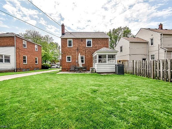 5th image of 1785 Idlehurst Dr