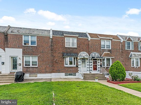 3rd image of 2742 Elbridge St