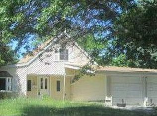124 Split Cedar Dr, Islandia, NY 11749