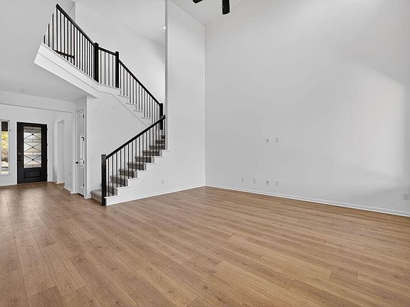 4th image of 1608 Mulberry Oak Ln