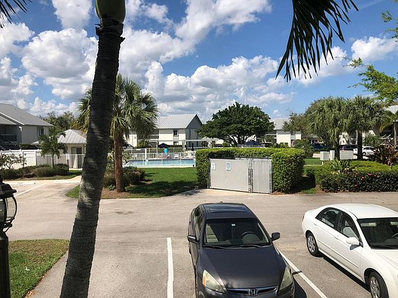 3rd image of 2233 NW 22nd Avenue #17-112