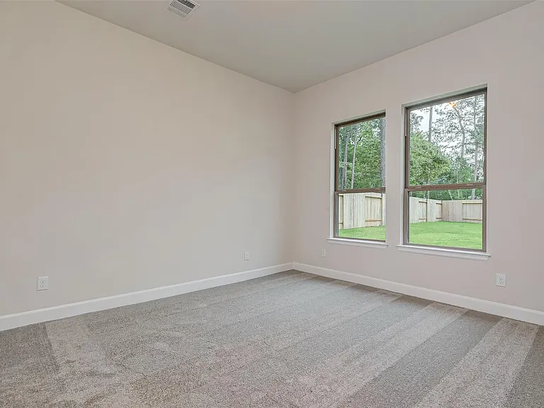 308 Mullins Ct — Photo 26