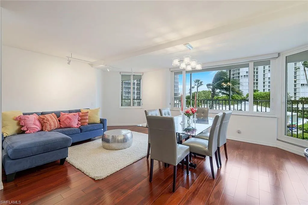 2 bed, 2.0 bath, 1750 sqft, $18,000 — Photo 4
