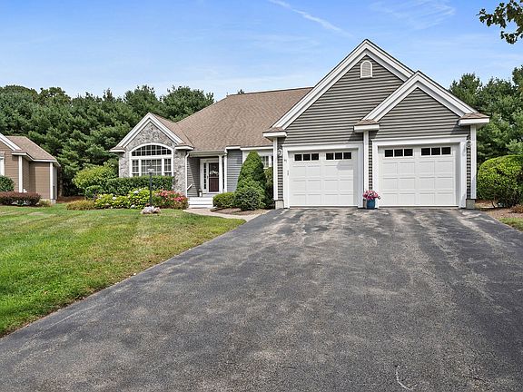 2nd image of 47 Silver Brook Ln