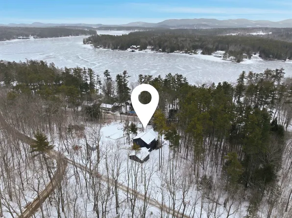2 Jordan Way, Tuftonboro, NH 03816