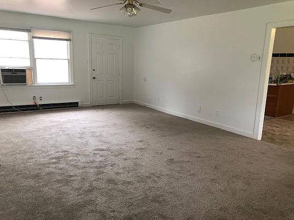 2nd image of 9352 McKenzie Dr