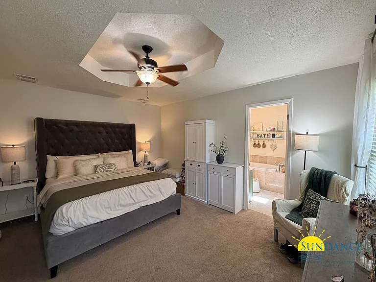 541 E Timberlake Dr — Photo 10