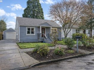 1813 Filbert St, Forest Grove, OR 97116
