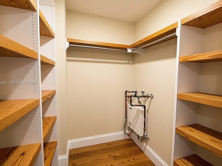 799 Jeffery St #0 — Photo 13