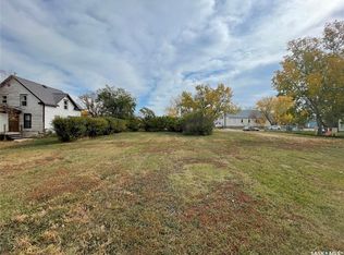 335 Main St, Central Butte, SK S0H0T0