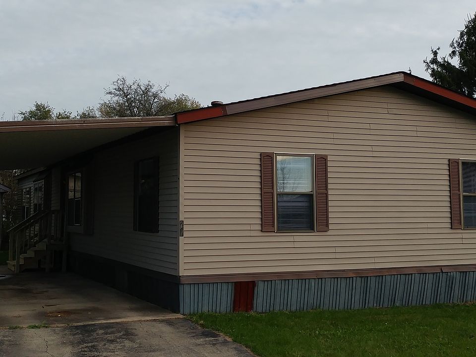 1st image of 77 Berry Ln