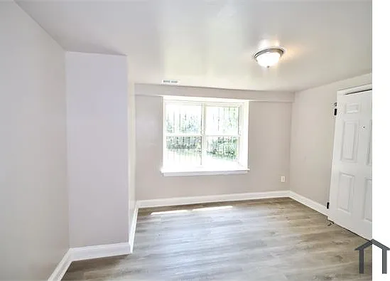 2 bed, $2,000 — Photo 3