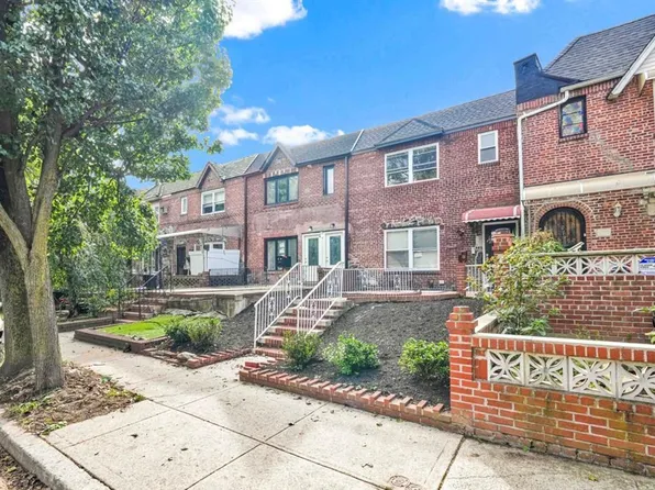 48-30 64th Street, Woodside, NY 11377