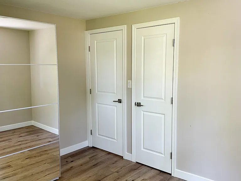 5430 Brainard Rd — Photo 28
