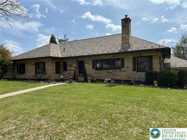 2850 W Livingston St, Allentown, PA 18104