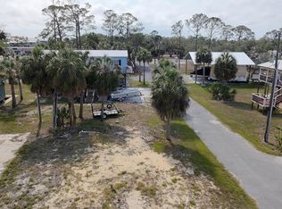 60 1st Ct, Horseshoe Beach, FL 32648