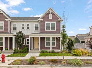 11627 S Silver Pond Dr, South Jordan, UT 84009