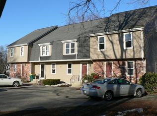 69 Circular St APT 1, North Attleboro, MA 02760