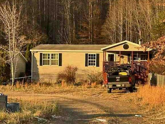 3rd image of 4084 Beckwith Rd