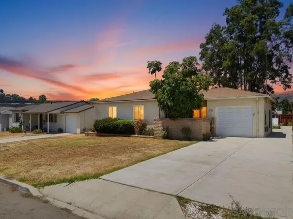 3522 Foursome Dr, La Mesa, CA 91941