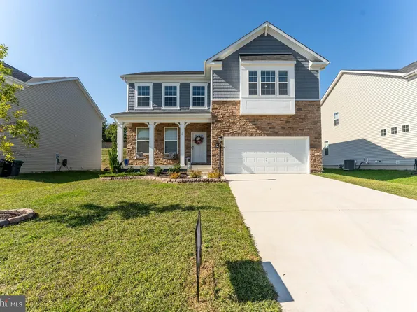 16 Port View Dr, Fredericksburg, VA 22405