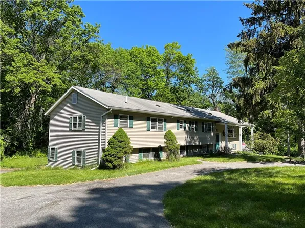 2205 State Route 300, Wallkill, NY 12589