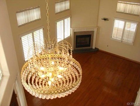 3rd image of 300 Florence Ave