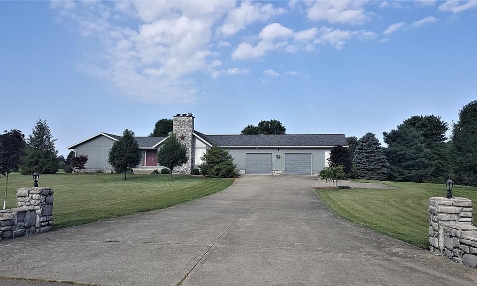 1st image of 339 William Dr