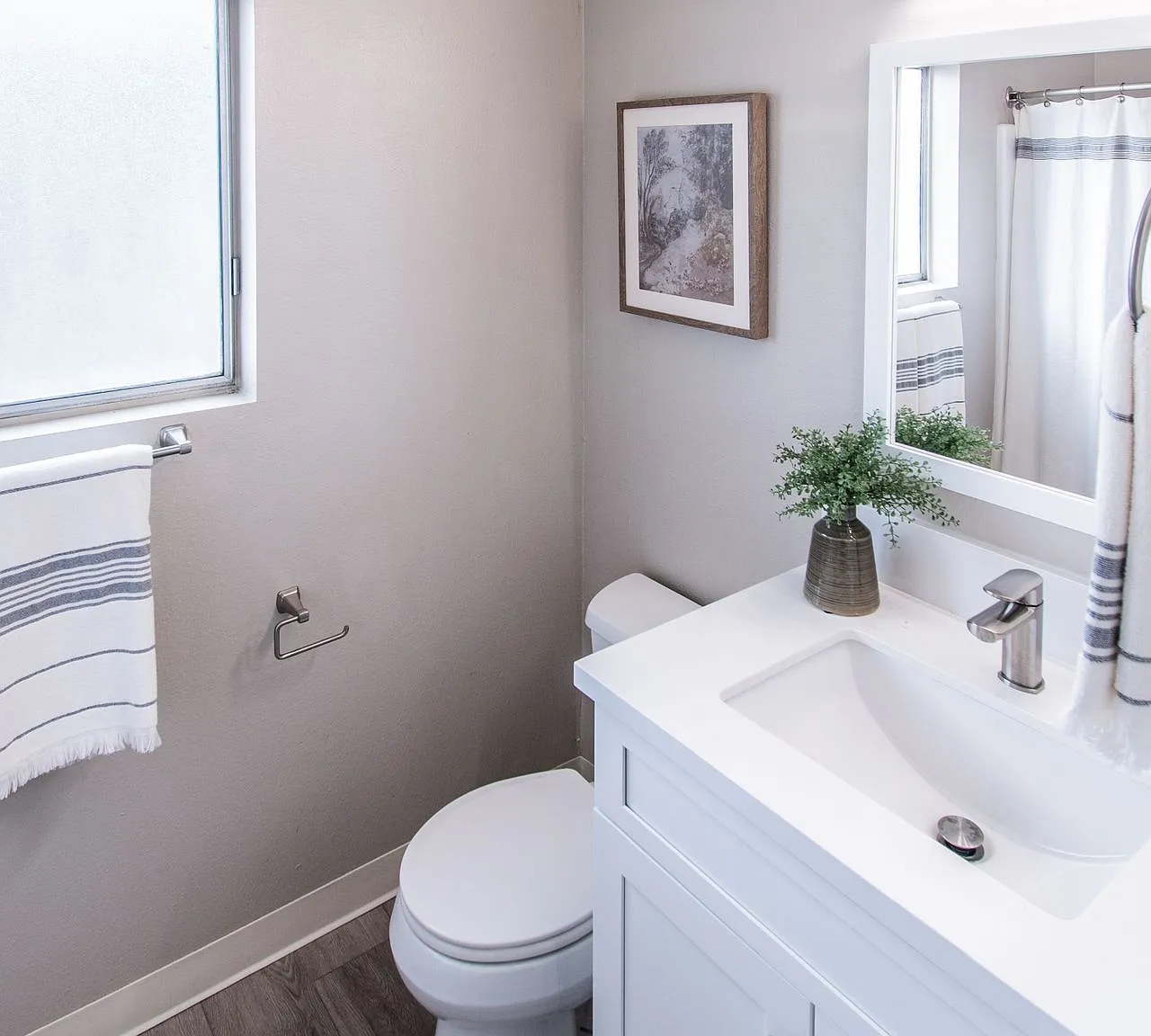 Alder Creek Apartments — Photo 4