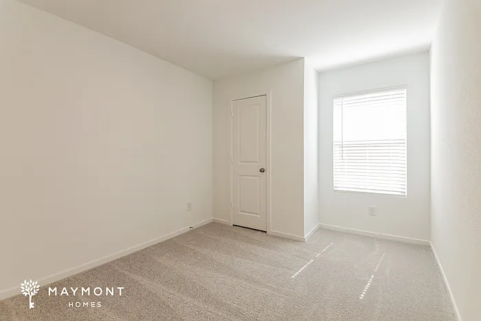 2061 Belgian Dr — Photo 10