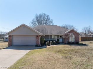 3206 Edgewood Ln, Van Buren, AR 72956