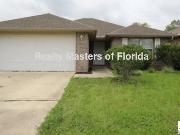 5772 Jade Moon Dr, Milton, FL 32583