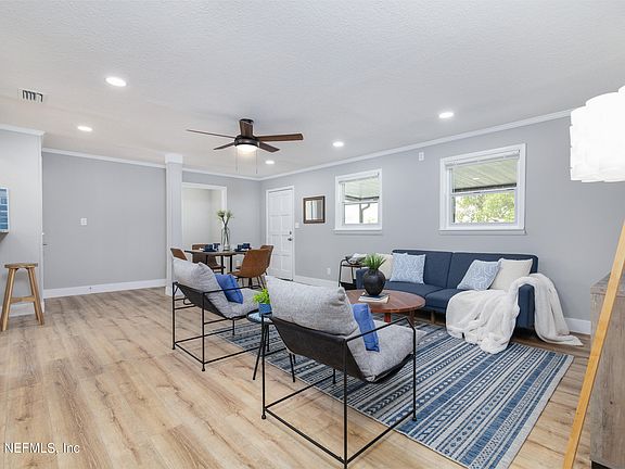 3rd image of 3809 SUDBURY Avenue