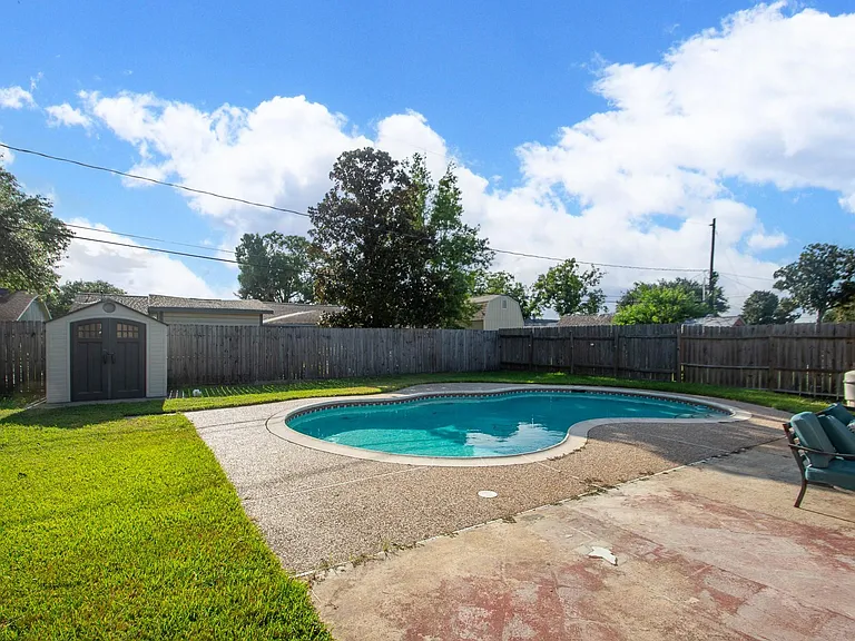 4210 Cork Ln — Photo 23