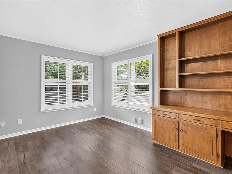 11143 Joymeadow Dr — Photo 33