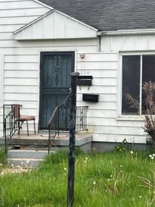 634 Spencer St, Flint, MI, 48505