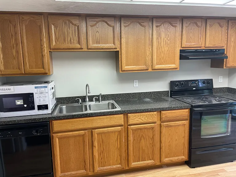 Kitchen with Appliances.