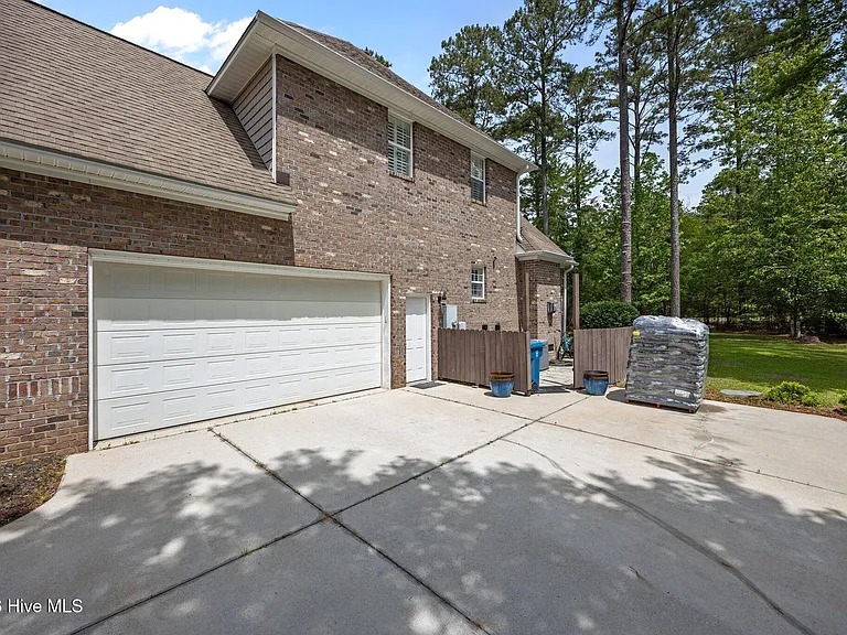 3504 Cranberry Ln — Photo 24