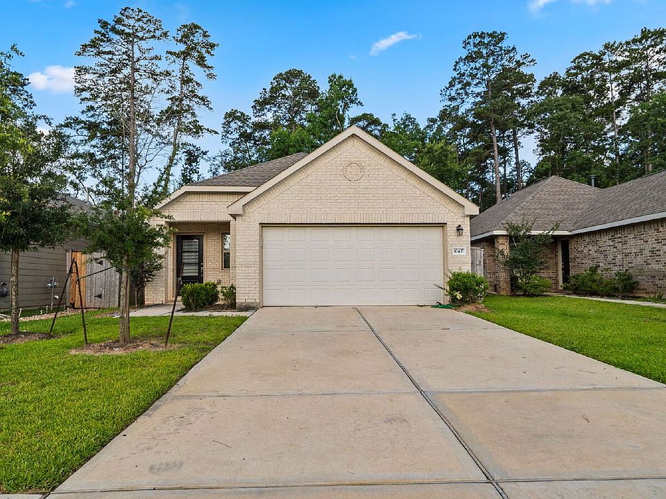 1st image of 10437 Pineland Dr