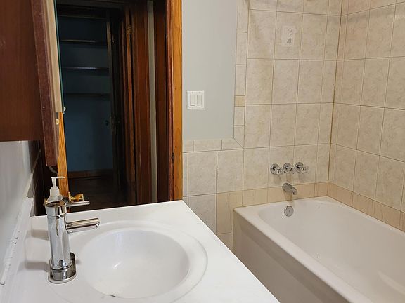 2nd image of 3237 W Warner Ave Unit 1